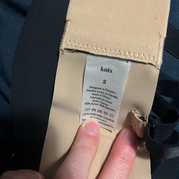 Knix Evolution Reversible Bra - Picture 4 of 5